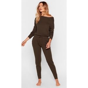 NWOT, Nasty Gal sweat set. Green. Size S.